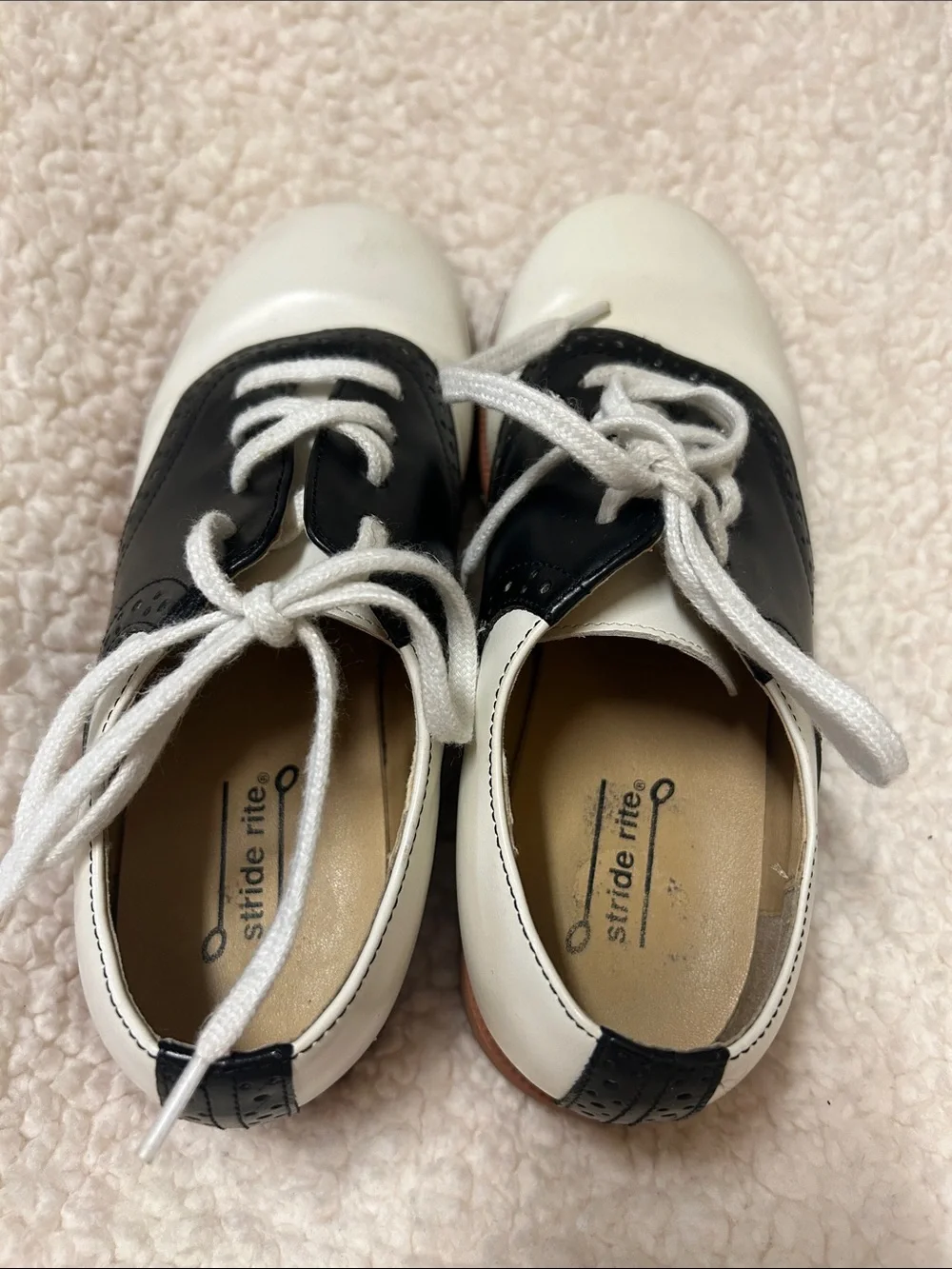 Girls Size 1 Stride Rite Saddle Shoes